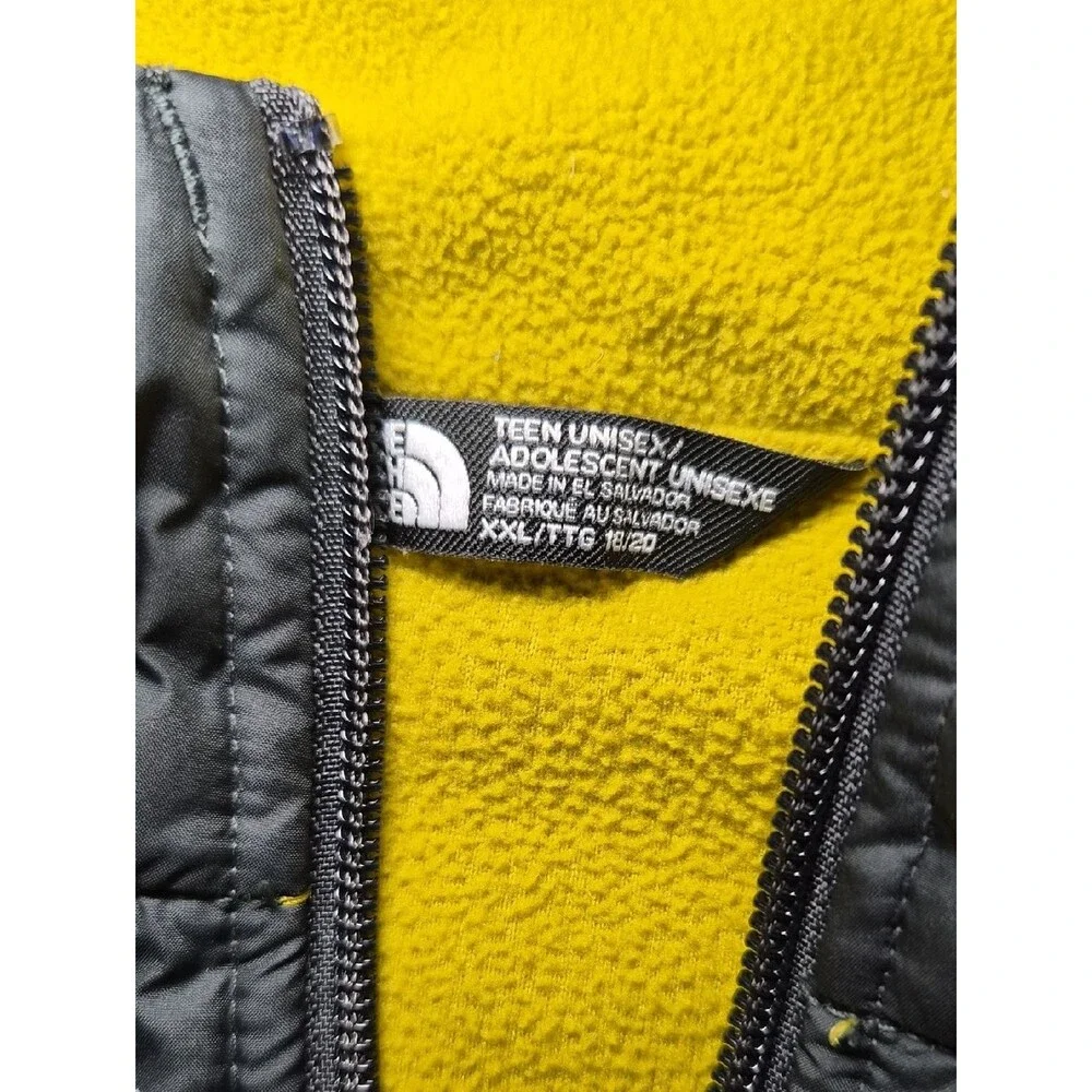 The North Face Half-Zip Fleece Pullover Teen/Adult Green & Charcoal